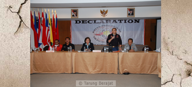 Opening speech from the host of Declaration AFTD yang juga merupakan perwakilan dari Perguruan Pusat Tarung Derajat, Mr. Badai Meganagara Dradjat